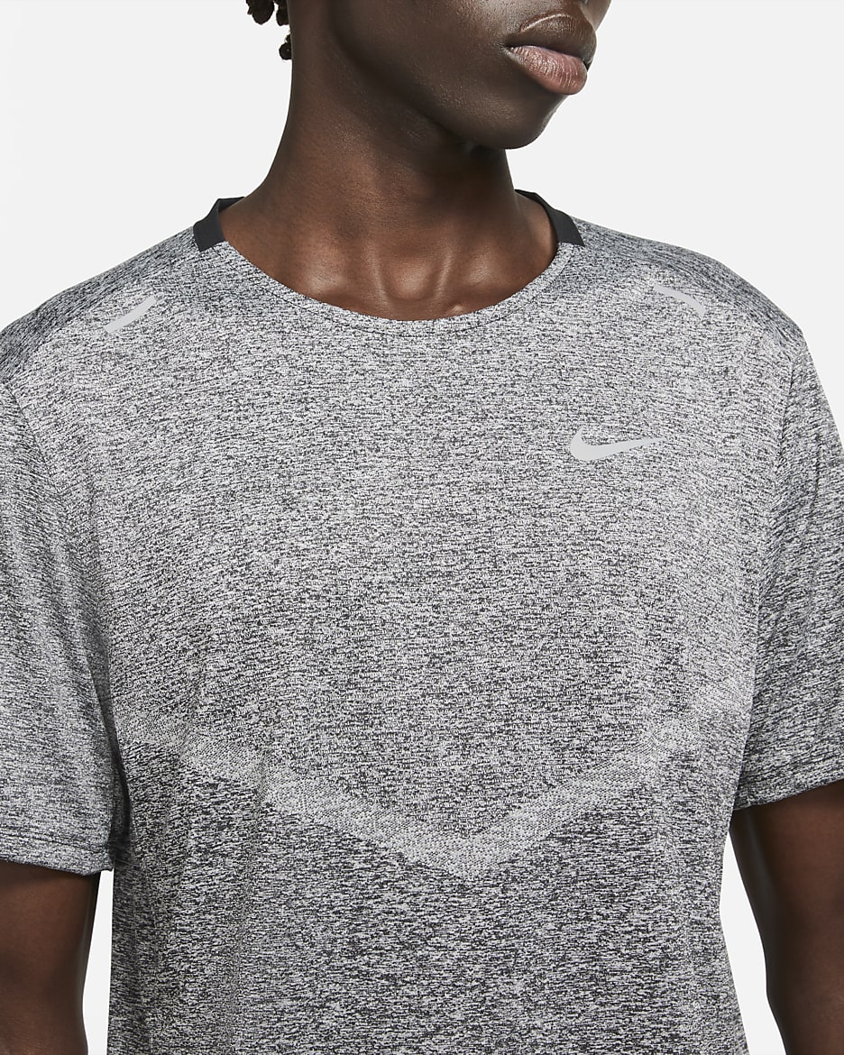 Nike Rise 365 Men's Dri-FIT Short-Sleeve Running Top